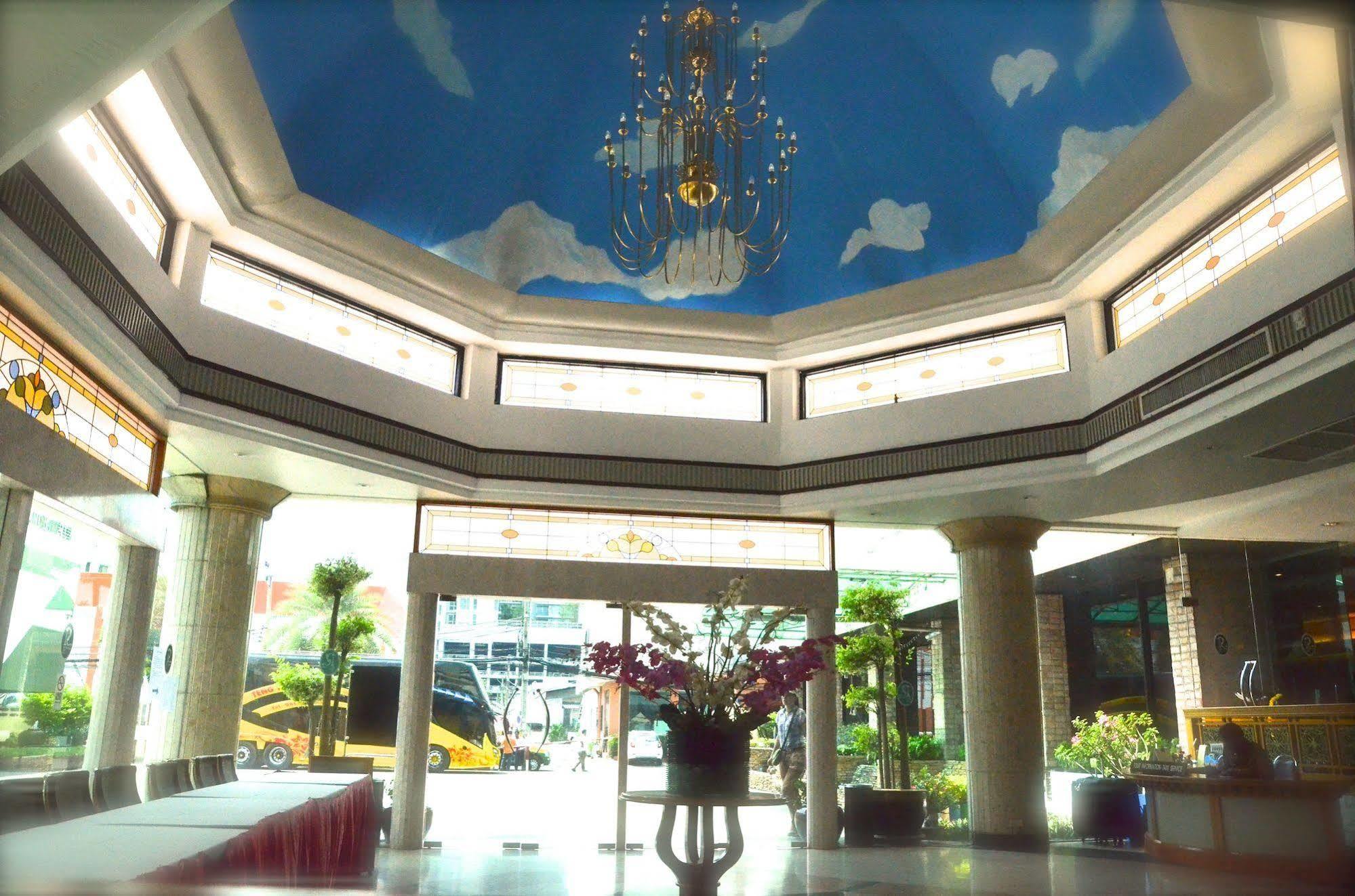 Ratchada City Hotel Bangkok Exterior foto
